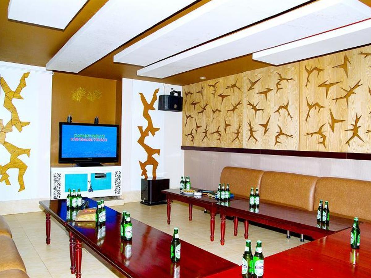 Quoc Te Hotel Nha Trang Zewnętrze zdjęcie